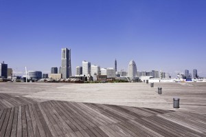 横浜大桟橋     