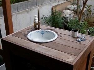 屋外用木製シンク台