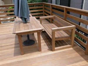 オリジナルデザインベンチ＆テーブル   